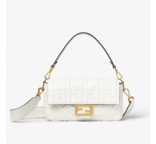[FENDI] 여성백 펜디 Baguette FF logo bag  바케트 핸드크로스백