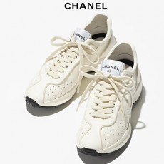 [CHANEL] 25C 샤넬 신상 스니커즈 빈티지 패션 운동화 신발