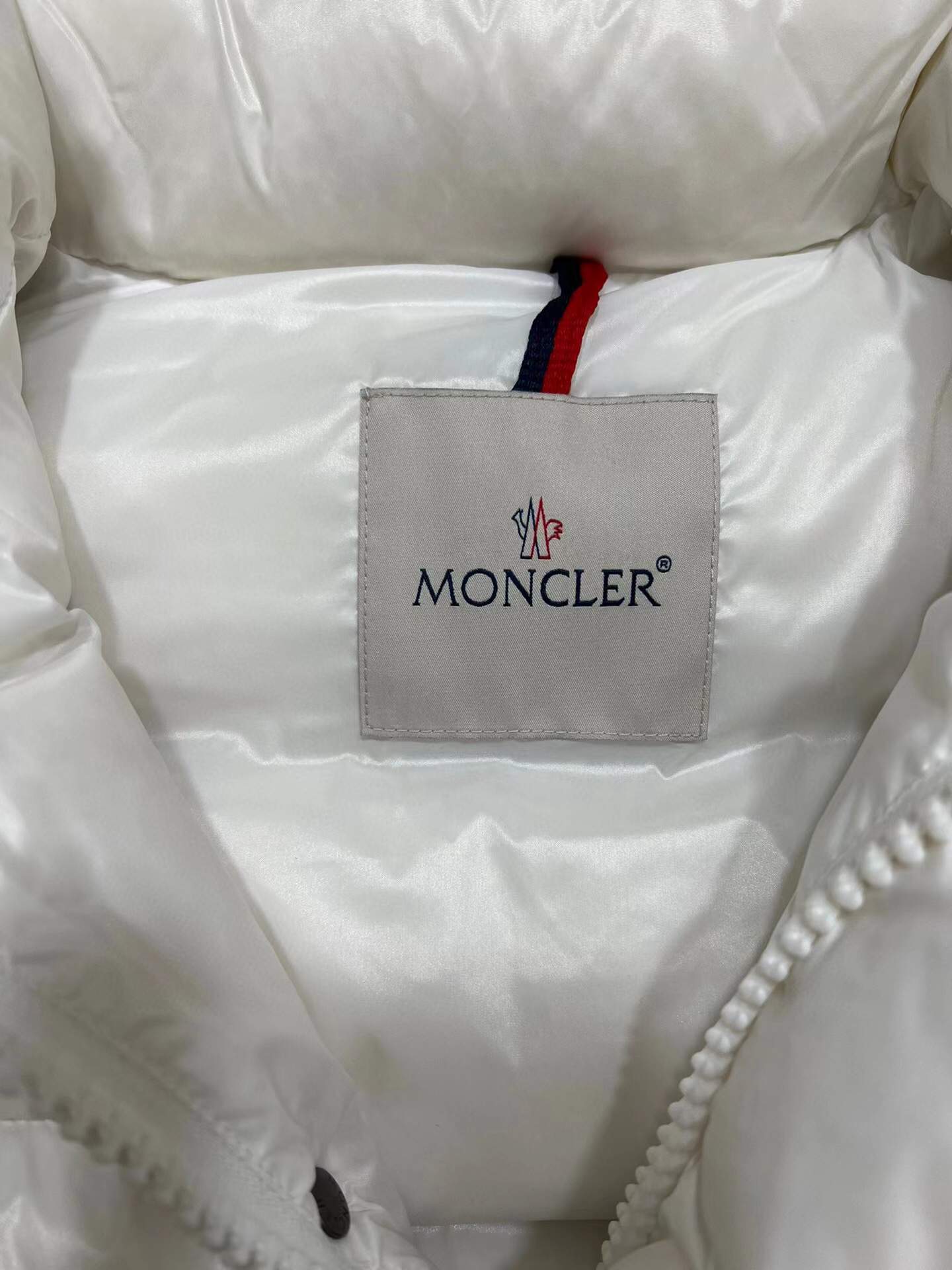 c87e090131dc167888187ff54c945ff2_1663816420_1279.jpg