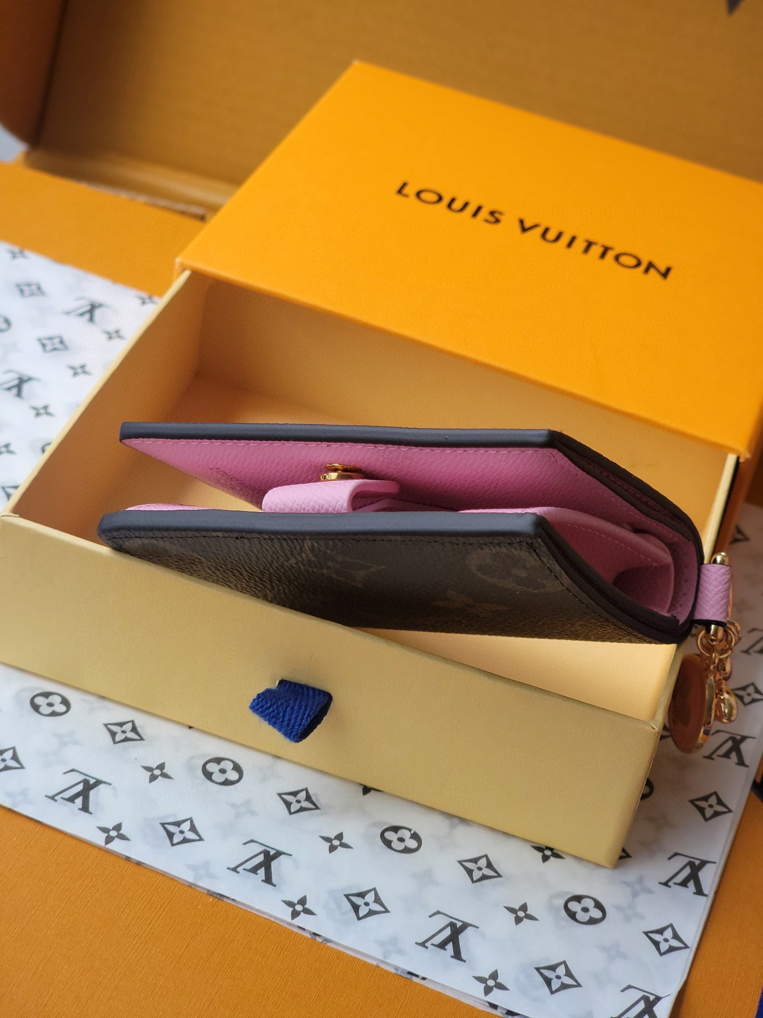 49396548f37fed1c6f94f065c0ae36e2_1760337917_4954.jpg 49396548f37fed1c6f94f065c0ae36e2_1760337917_4954.jpg