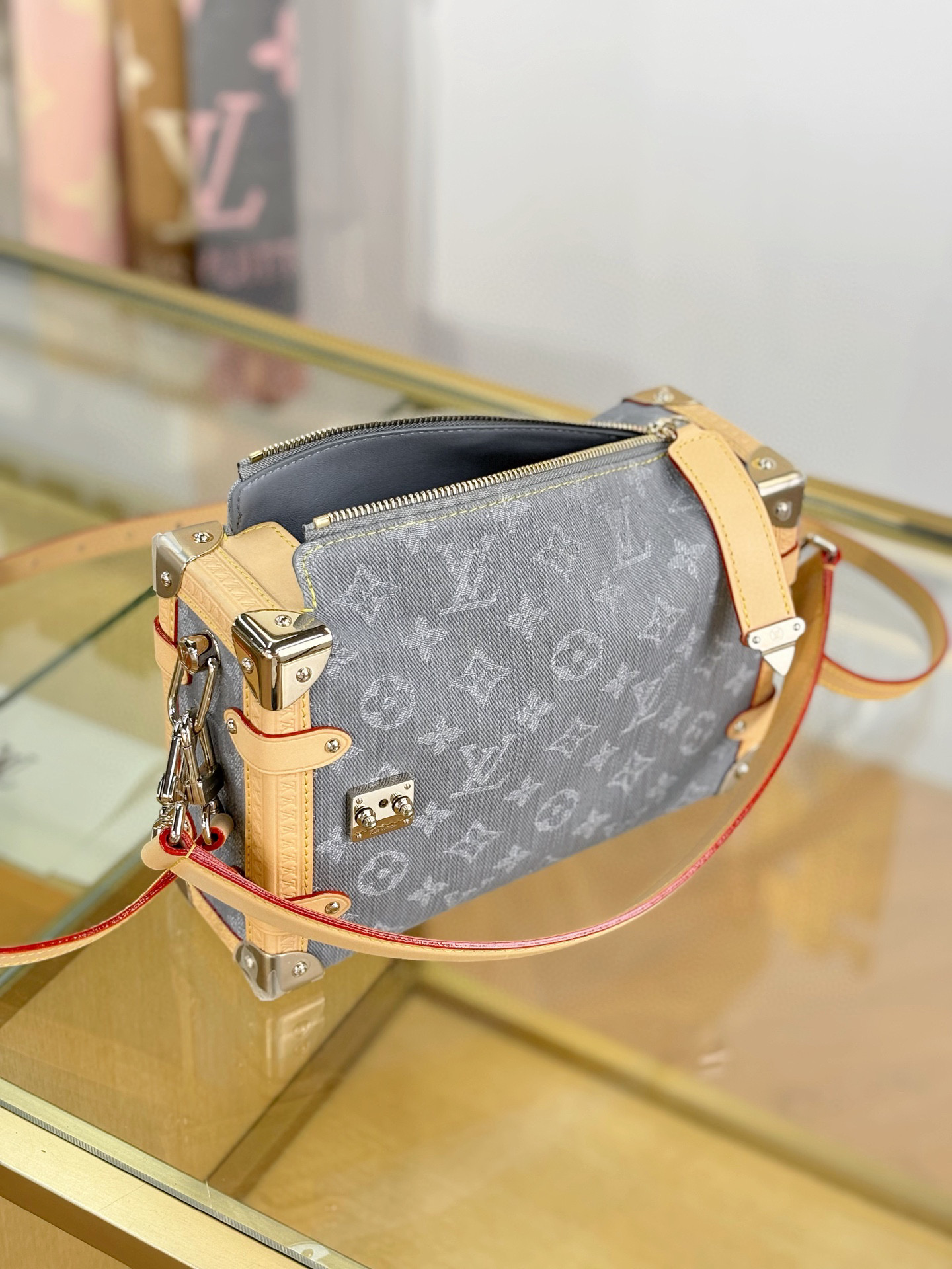 5fab9705e3f2745b3a83e8641c8c31ae_1760331395_6655.jpg