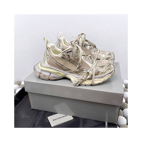 [Balenciaga] 발렌시아가 BLCG 3XL 곰마 스니커즈 트랙슈즈 베이지