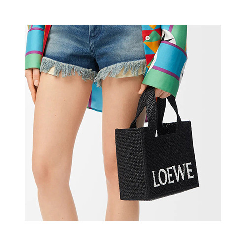 [LOEWE] 여성백 로에베 신상가방 폰트 라피아 핸드가방 토트백 (정품급)