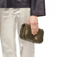 [LOEWE] 여성백 로에베 고야 퍼퍼 Puffer Goya 크로스핸드백 (정품급) 062465
