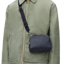 [LOEWE] 남여공용 로에베 레더 클러치 아나그램 크로스핸드백 (정품급) 062399