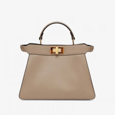[FENDI] 여성백 펜디 피카부 쁘띠 패딩나파핸드백 레더 토트백 8327