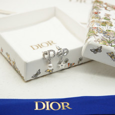 [여성귀걸이] DIOR 신상 디올 패션 빈티지 쥬얼리 이어링