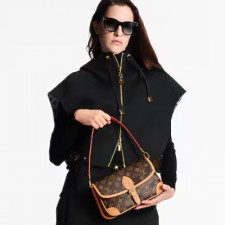 [LOUIS VUITTON] 여성백 M45985 루이비통 웰릿온 다이엔 숄더백 정품급 1:1버전