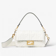 [FENDI] 여성백 펜디 Baguette FF logo bag  바케트 핸드크로스백