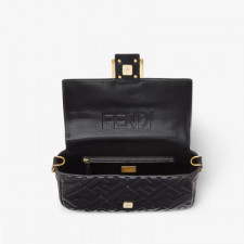 [FENDI] 여성백 펜디 Baguette FF logo bag  바케트 핸드크로스백