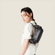 [MIUMIU] 여성백 Pocket Bag  미우미우 나파 가죽 포켓 탑핸들토트백