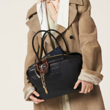 [MIUMIU] 여성백 Beau Bag 아방뛰르 미우미우 보 가죽 탑핸들핸드백