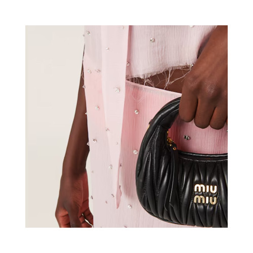 [MIUMIU] 여성백 Wander Bag 완더 마테라쎄 나파 가죽 호보미니백