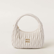 [MIUMIU] 여성백 Wander Bag 완더 마테라쎄 나파 가죽 호보 미듐미니백