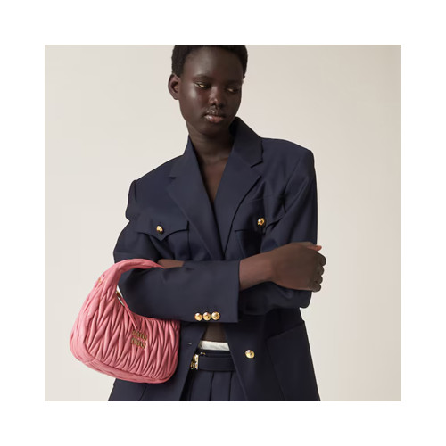 [MIUMIU] 여성백 Wander Bag 미우미우 완더 마테라쎄 나파가죽 호보핸드백