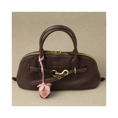 [MIUMIU] 여성키홀더링 미우미우 패션 가방 가죽 플라워 트릭