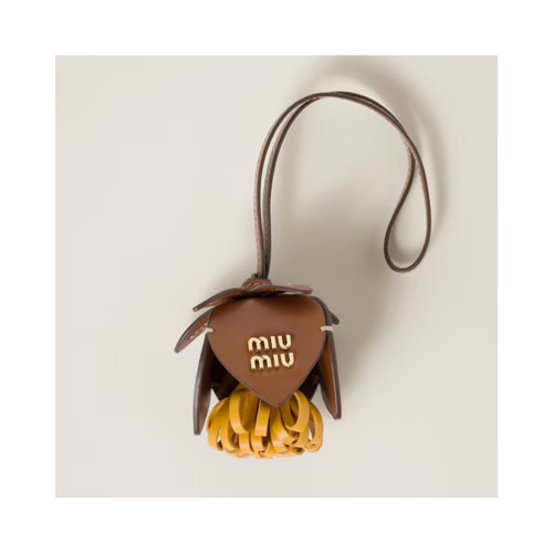 [MIUMIU] 여성키홀더링 미우미우 패션 가방 가죽 플라워 트릭