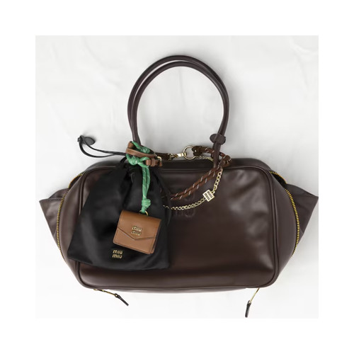 [MIUMIU] 여성키홀더링 미우미우 가죽 코드 및 메탈트릭