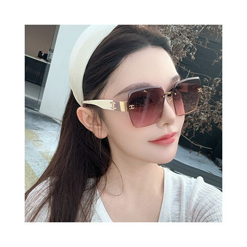[선글라스] CHANEL 여성 신상 샤넬 패션 선글라스 CH8047